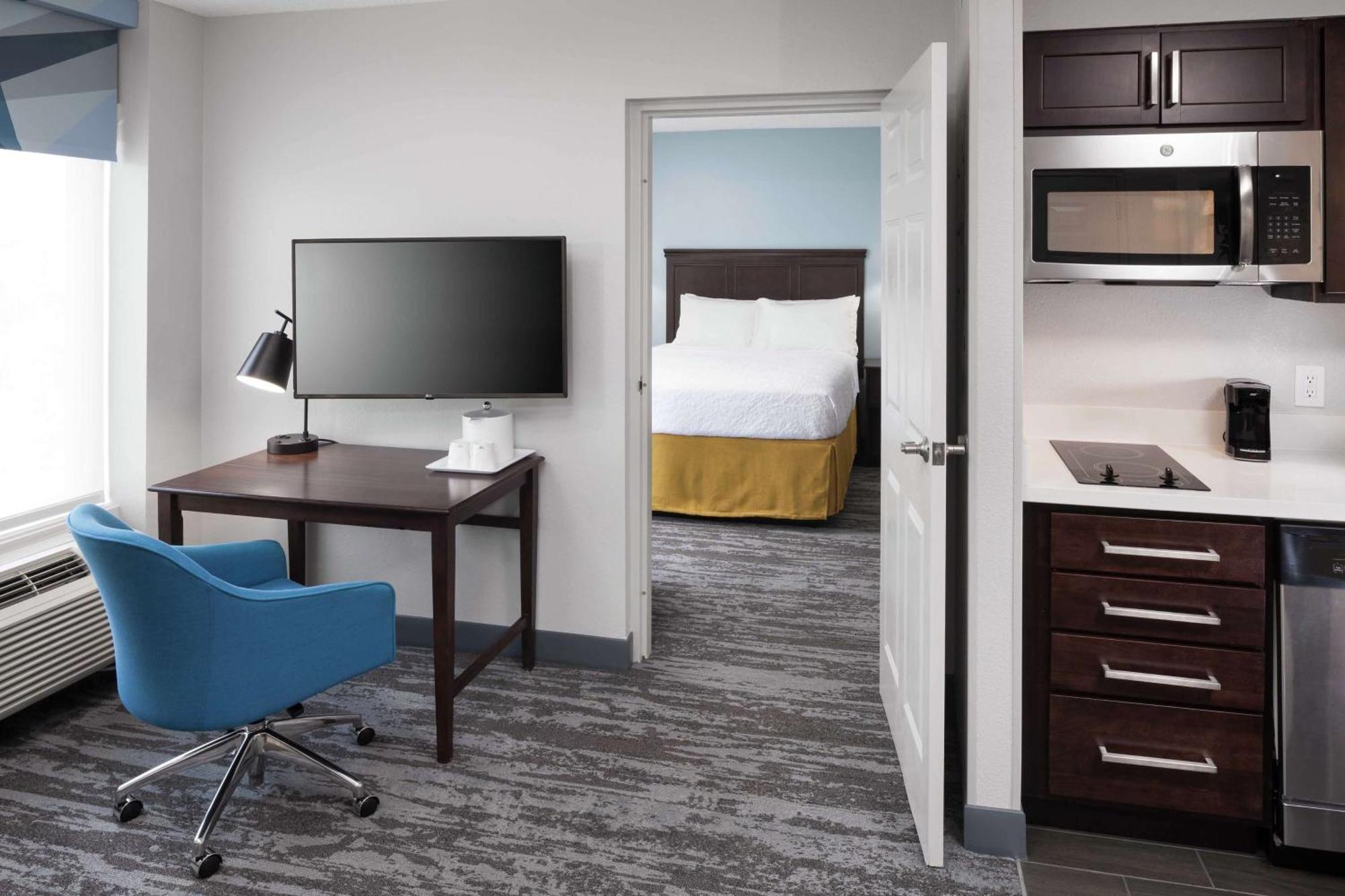 Hampton Inn & Suites Miami-Doral Dolphin Mall Екстериор снимка