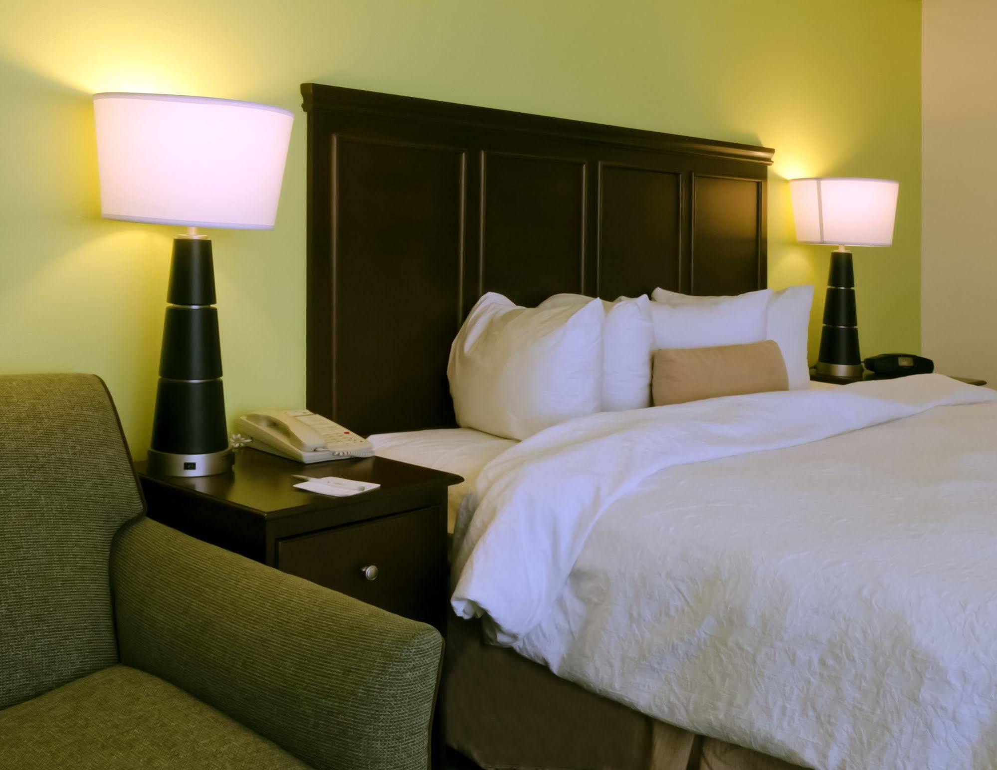 Hampton Inn & Suites Miami-Doral Dolphin Mall Екстериор снимка